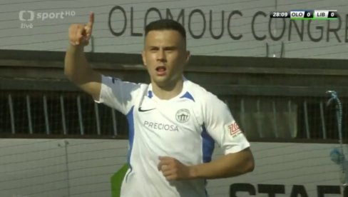 ПРОБЛЕМ ЗА СЛОВАН, ШАНСА ЗА ЗВЕЗДУ: Главни креативац највероватније не долази у Београд