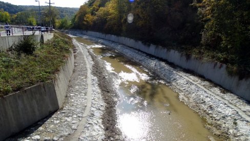 VALJEVO BEZBEDNIJE OD POPLAVA: Završena rekonstrukcija korita četiri reke u gradu na Kolubari (FOTO)