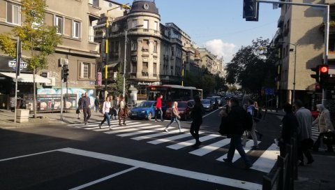 БОЉА БЕЗБЕДНОСТ И БРЖИ ПРОТОК: Секретаријат за саобраћај објашњава разлоге брисања пешачких прелаза у центру града