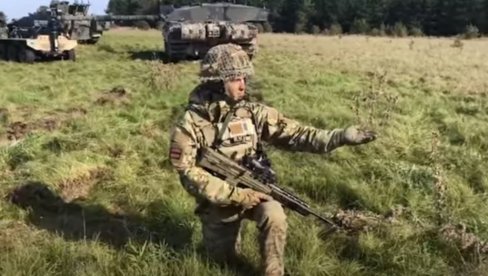 СПРЕМАЈУ СЕ ЗА РАТ ПРОТИВ РУСИЈЕ: Британски официр упозорио војнике да се припреме за могући сукоб