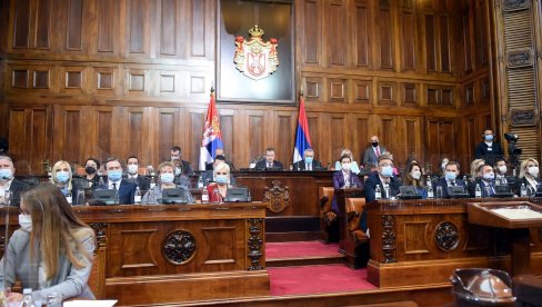 ZVANIČNO: Skupština Srbije donela nove zakonske odluke o koroni - evo kada stupaju na snagu