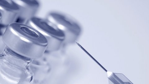 ТРЕЋА ДОЗА НА ЈЕСЕН? Британија почиње истраживање од ефикасности вакцина