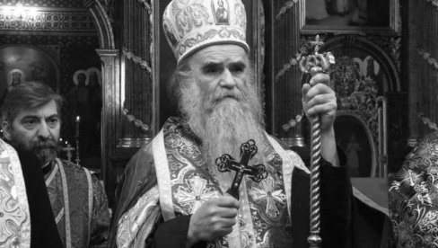 У ЧАСТ МИТРОПОЛИТА АМФИЛОХИЈА: Звона свих православних храмова у Црној Гори звониће у 10, 12 и 16 сати све до сахране