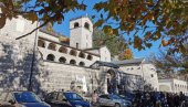 NOVI SKANDAL TRESE CRNU GORU: NVO Montenegro International proteruje srpsko sveštenstvo iz manastira na Cetinju!