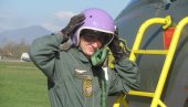 PRVA ŽENA KOJA ĆE LETETI NA ORLU: Ana je pilot našeg vazduhoplovstva i majka dvoje dece - i sve postiže! (FOTO)