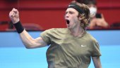 RUBLJOV ISPISAO ISTORIJU: Ruski teniser osvojio duplu krunu u Marselju