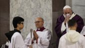 ВАТИКАН НЕ МЕЊА ДОКТРИНУ: Изјаве папе о хомосексуалцима извучене из контекста