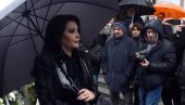 „ЦЕЛУ НОЋ НИСАМ СПАВАЛА“ Огласила се Драгана Мирковић – певачица дубоко потресена после терористичког напада