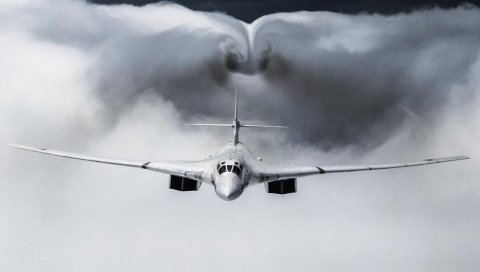 ПРВИ ЛЕТ НАЈМОДЕРНИЈЕГ РУСКОГ БОМБАРДЕРА: Завршена пуна модернизација Ту-160М “Бели лабуд”