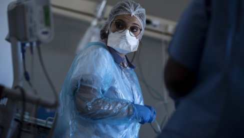 DELTA SOJ HVATA ZAMAH: U francuskim bolnicama sve više ljudi, za 24 časa 12.532 zaraženih
