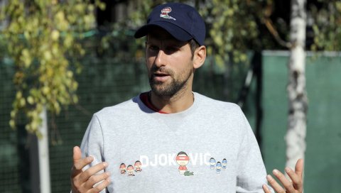 НОВАК ПОНОВО ПОКАЗАО КОЛИКО ЈЕ ВЕЛИКИ: Ђоковић прискочио у помоћ заточеним тенисерима, тражи шест ствари од организатора Мелбурна