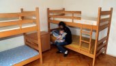 БАТИНАЈУ СТАРИЦЕ И МАЈКЕ СА БЕБАМА: Кроз Сигурну кућу, за две деценије, прошло 3.710 жена и деце жртава насиља