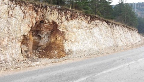 ТУЖИЛАЦ ОДМЕРАВА ШТЕТУ: После уништавања археолошког налазишта Трлица током изградње пута
