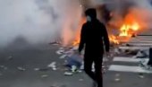 ĐACI NAPALI POLICIJU ZBOG KORONE: Srednjoškolci nezadovoljni oštrim merama bacali zapaljive bombe i prevrtali automobile (VIDEO)