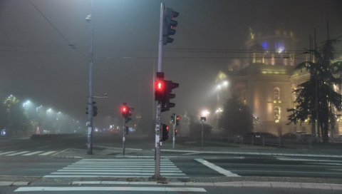 ОЛУЈА НОЋАС СТИЖЕ У СРБИЈУ: РХМЗ најавио - киша и јак ветар у већем делу земље!