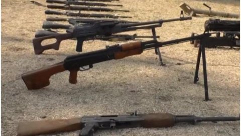 РУСКИ АМБАСАДОР: Оружје испоручено Украјини може доспети на црно тржиште