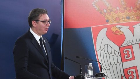 БЕСКРАЈНО САМ ЗАХВАЛАН ХЕРОЈИМА: Председник Вучић се поново захвалио одликованим појединцима