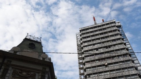 NLB banka LJubljana prodala zgradu Politike