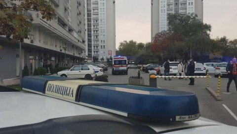 ОТКРИВЕН ИДЕНТИТЕТ МУШКАРЦА КОЈИ ЈЕ УБИЈЕН: Тело и даље у гаражи Делта ситија, јаке полицијске снаге на Новом Београду (ФОТО/ВИДЕО)