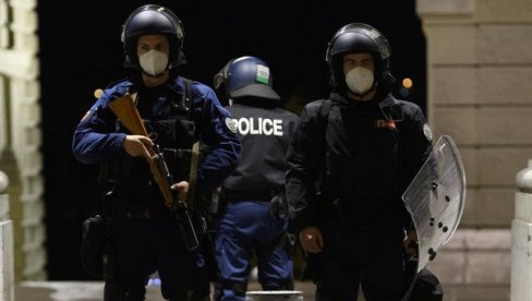 ДЕМНСТРАЦИЈЕ У ЦИРИХУ: Сукоб полиције и демонстрната пред Давос
