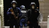 GUMENI MECI I SUZAVAC: Švajcarska policija rasterala demonstrante