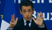 ВРЕМЕ ЈЕ ДА СЕ СТВОРЕ ИНСТИТУЦИЈЕ 21. ВЕКА: Саркози поручио Макрону - Ништа не функционише