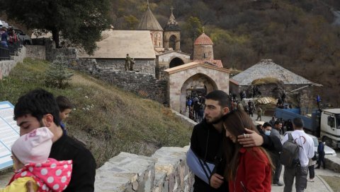 ОДЛУКА ЛИШЕНА ЗДРАВОГ РАЗУМА: Турска осудила резолуцију француског Сената о Нагорно-Карабаху