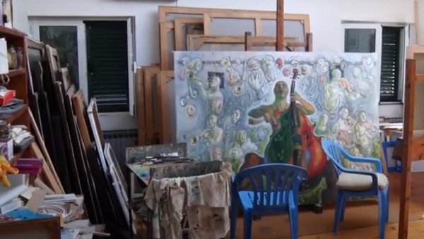 СЛИКУ МОРАТЕ  ОСОЛИТИ: Склад и мера сликарског бескраја Луке Берберовића (86), бокељског маестра који неуморно ради