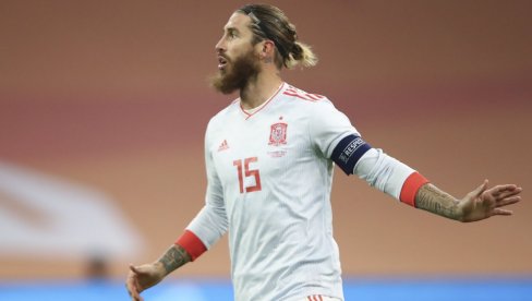 SLIKA DANA DOLAZI IZ ŠPANIJE: Otkud Serhio Ramos u trećoj ligi? (FOTO)