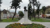 ДА ЛИ СТЕ ЗНАЛИ? Гроб овог народног хероја се налази у центру Вршца (ФОТО)