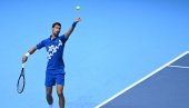 O OVOM POTEZU BRUJI REGION: Novak je uradio nešto što Nadal i Federer nikada ne bi! (VIDEO)