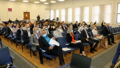ПРИВРЕМЕНИ И ГОДИНАМА КРШЕ ЗАКОН: Трећини од 12 вршилаца дужности директора јавних предузећа у Смедереву истекао мандат