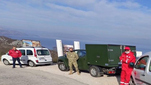 ZA NAJUGROŽENIJE U OSTROSU: Dostavljena humanitarna pomoć