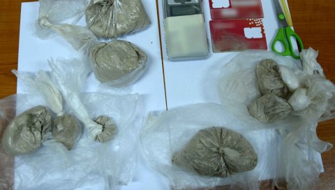 УХАПШЕН СМЕДЕРЕВАЦ: Код себе имао 300 грама хероина