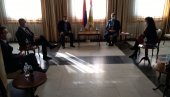 PRIJEM ZA ODLIKOVANOG LEKARA: Sastanak gradonačelnika Kragujevca i dr Milisavljevića