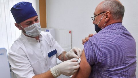 РУСИЈА ПОЈАЧАВА ВАКЦИНАЦИЈУ: Више од 51 милион грађана вакцинисан првом дозом