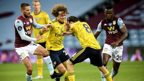 OTKRIVENO! Evo da li će legendarni Brazilac igrati protiv Crvene zvezde