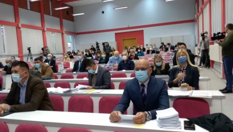 ВЛАДА ПОКРИЛА ДЕФИЦИТ ОД 300 МИЛИОНА: Одборници Скупштине града Шапца данас усвојили завршни рачун и ребаланс буџета