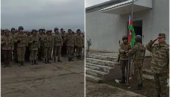 HIMNA AZERBEJDŽANA U NAGORNO-KARABAHU: Vojnici podigli zastavu svoje zemlje u Agdamu (VIDEO)