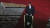 „IMAO JE JASNE CILJEVE: BOGA, LJUBAV I SRBIJU“- Vučić drži govor nad odrom patrijarha Irineja