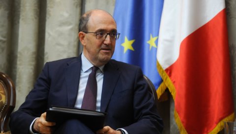 СРБИЈА ЈЕ ФАКТОР СТАБИЛНОСТИ У РЕГИОНУ: Амбасадор Италије похвалио вакцинацију у нашој земљи