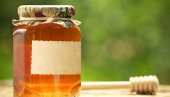 ЦЕНА НЕРЕАЛНА: Мед из Украјине за само 1,15 евра - Савез пчелара упозорава да водите рачуна шта купујете