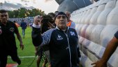 JOŠ JEDAN DOKAZ ZAŠTO JE EL PIBE NAJVEĆI: Sudija otkrio šta mu je Maradona rekao nakon gola koji je postigao rukom