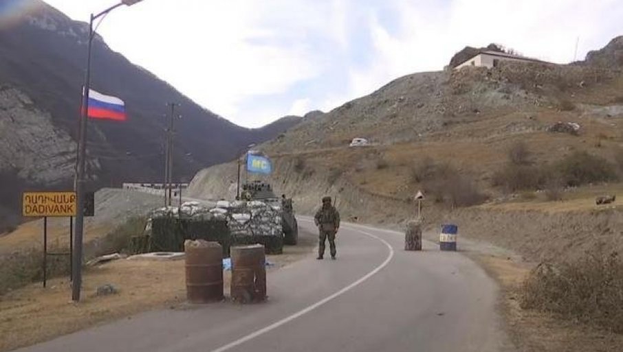 "DA, TO JE ZAISTA TAKO": Peskov potrvdio da se ruski mirovnjaci povlače iz Nagorno Karabaha