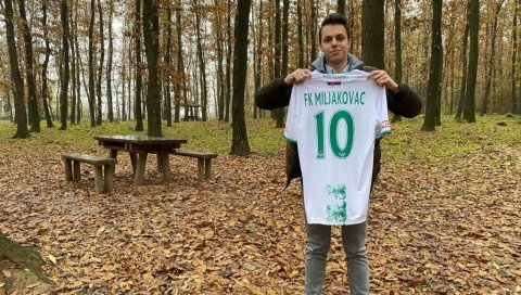 МИЉАКОВАЦ ИСПИСУЈЕ ИСТОРИЈУ: Деветнаестогодишњи Новаковић сео на клупу!
