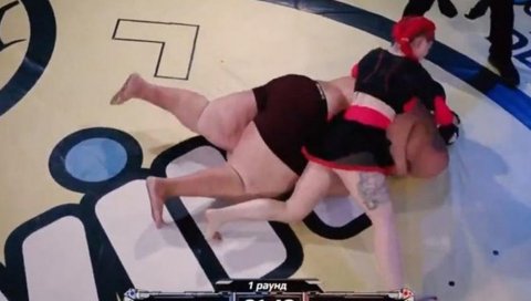 НАЈБИЗАРНИЈИ ММА МЕЧ: Жена претукла мушкарца од 240 килограма (ВИДЕО)