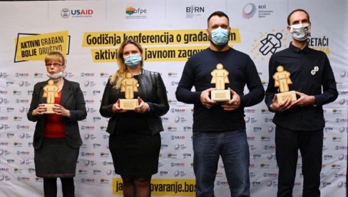 HUMANOŠĆU MENJAJU SVET: Nagrada pokretač promena organizaciji Čepom do osmeha