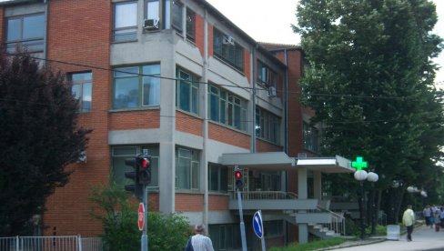 BEZ PREMINULIH OD KORONE: U bolnici u Gornjem Milanovcu leči se 38 pacijenata