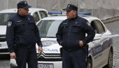 AUTOMOBIL POKOSIO DETE: Strašna nesreća u Sinju, policija vrši uviđaj