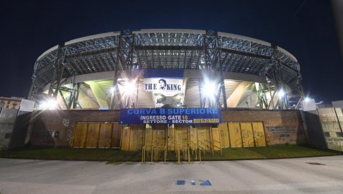 ПОТЕЗ НАПОЛИЈА ЗА ДИВЉЕЊЕ: Од 10. децембра ће се чути - добродошли на стадион Дијего Армандо Марадона
